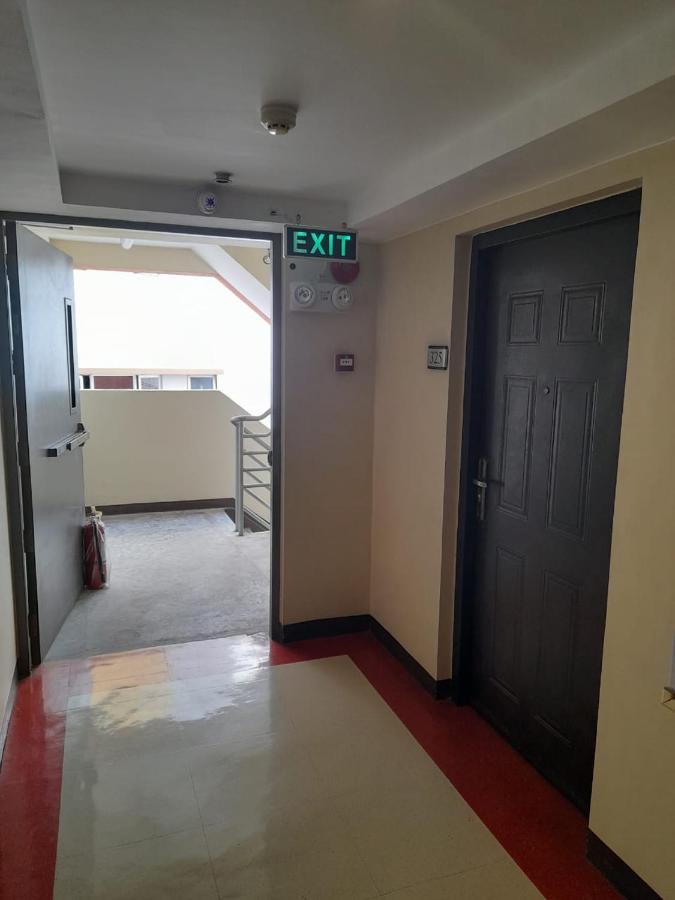 Lancris Residence Paranaque City ภายนอก รูปภาพ